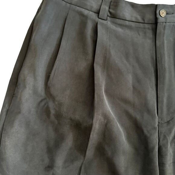 Tommy Bahama ~ Mens Black Silk Shorts ~ size 38 ~ dry cleaned and ready to wear - Picture 3 of 11
